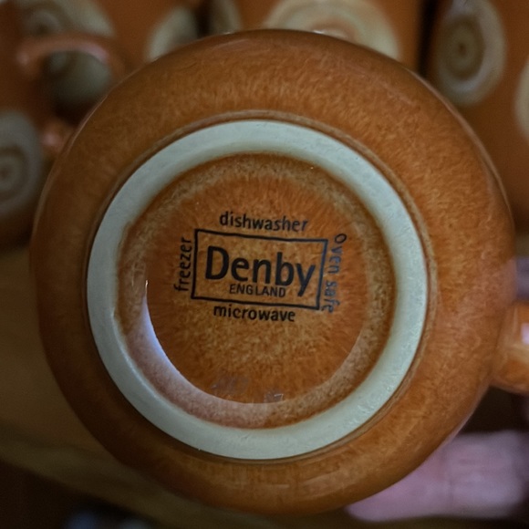Denby “Fire Chili” large mugs (Set of 4 or 8) - Picture 2 of 4